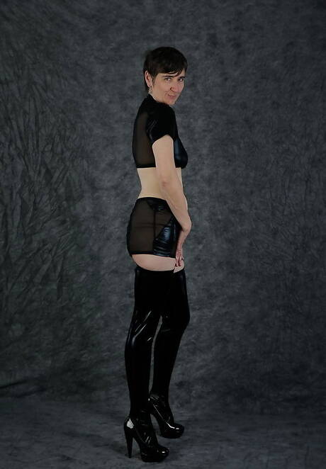 TAC Amateurs xxx photo collection featuring enticing lass xxx gallery 274361